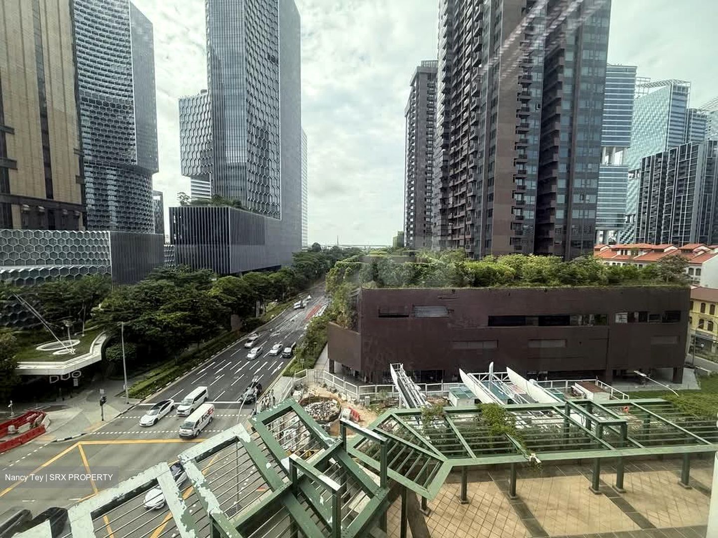Bugis Junction (D7), Office #572117061